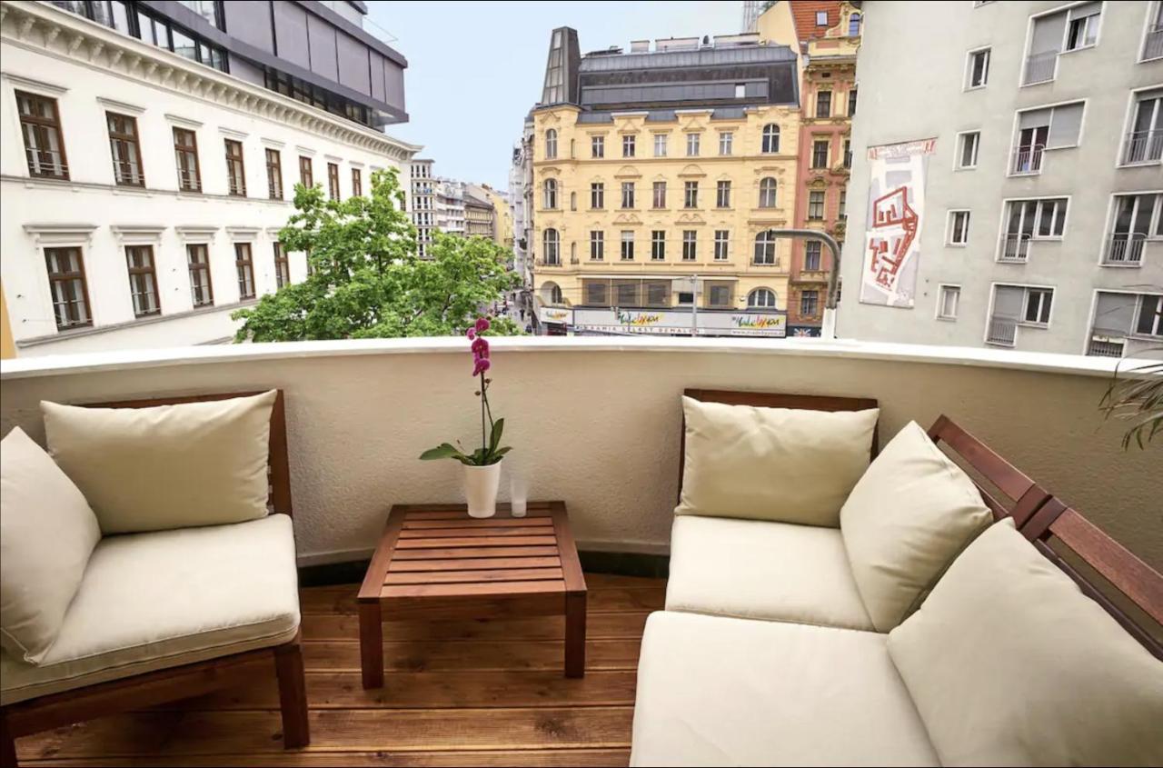 Balcony Oasis Operastreet Viena Exterior foto